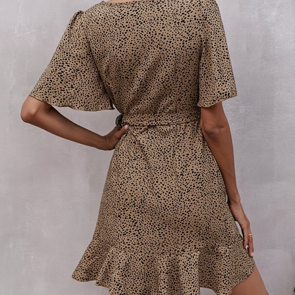 boho Tan  Leopard Print Wrap Ruffle mini dress - Picture 4 of 5